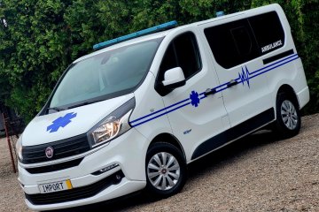 Ambulans Karetka Nosze Homolog